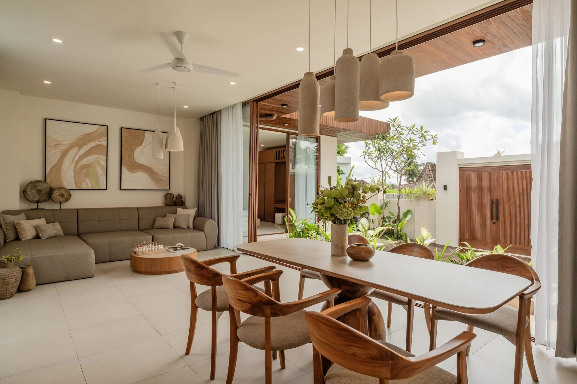 Pool Villa in Ubud, Bali — Dining area